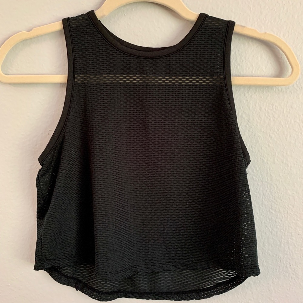 Mesh Workout Crop Top